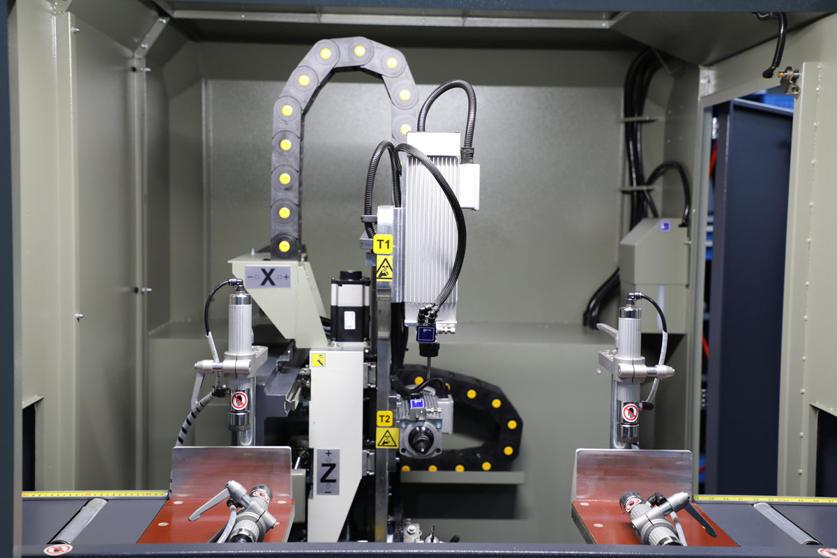 GARNET MINI 3 Axis NC Compact Processing Center