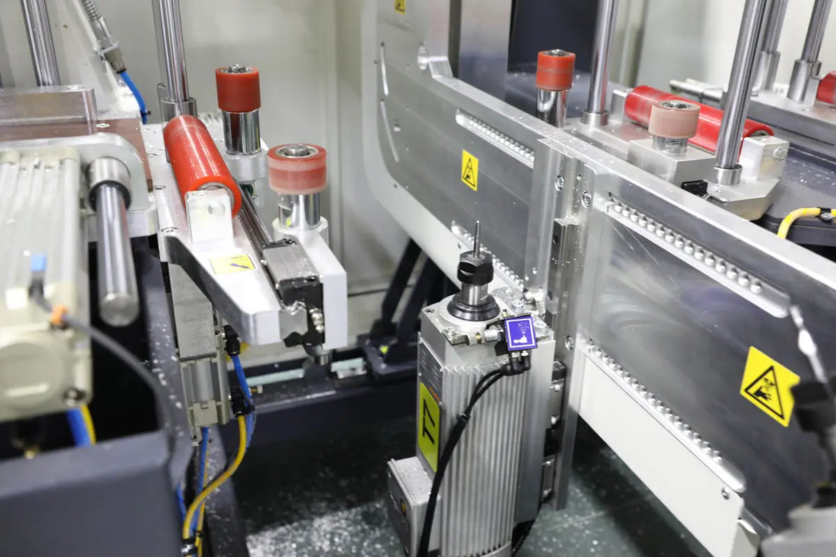 ALCOR II C CNC Machining and Cutting Center OZ Machine USA